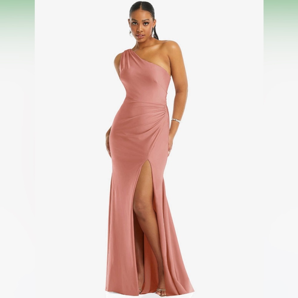 NWT Cynthia & Sahar evening gown